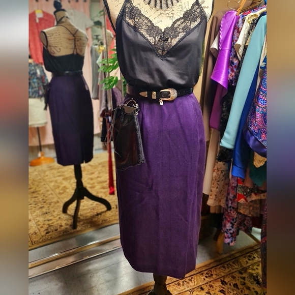 Mossimo S.C. Purple & Black Pin Striped Pencil Skirt size 4 - Picture 1 of 3